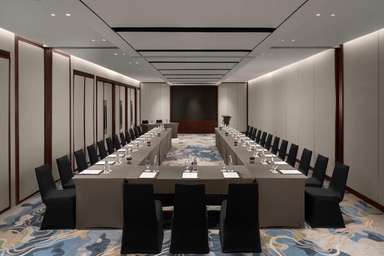 Crowne Plaza Vinh Yen City Centre By Ihg Exterior foto